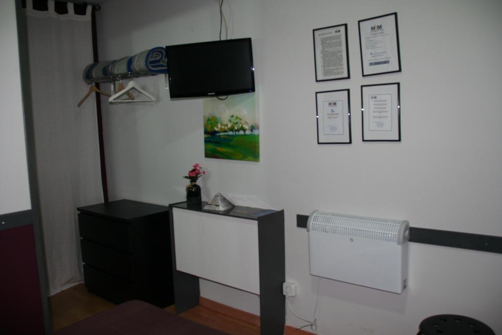Hostal Restaurante Avenida De Madrid Терраса Экстерьер фото